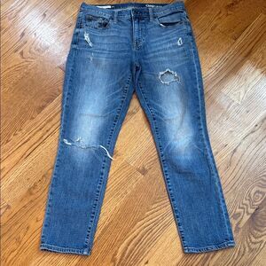 Gap 1969 Girlfriend Jeans Distressed Medium Wash Size 28 Regular